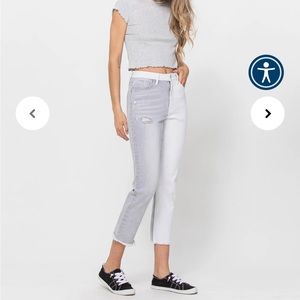 Flying Monkey NWT Gray and white Jeans size 26